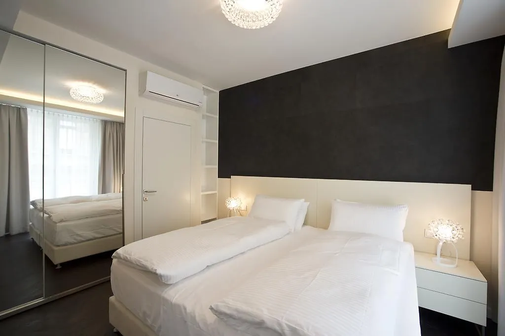 The Square Apartments Vienna 0*,